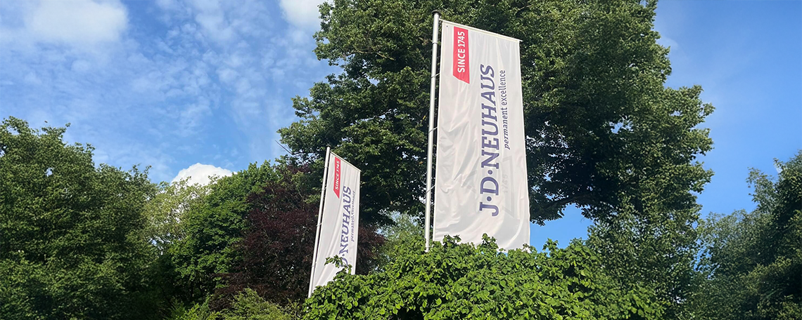 neuhaus-fahne