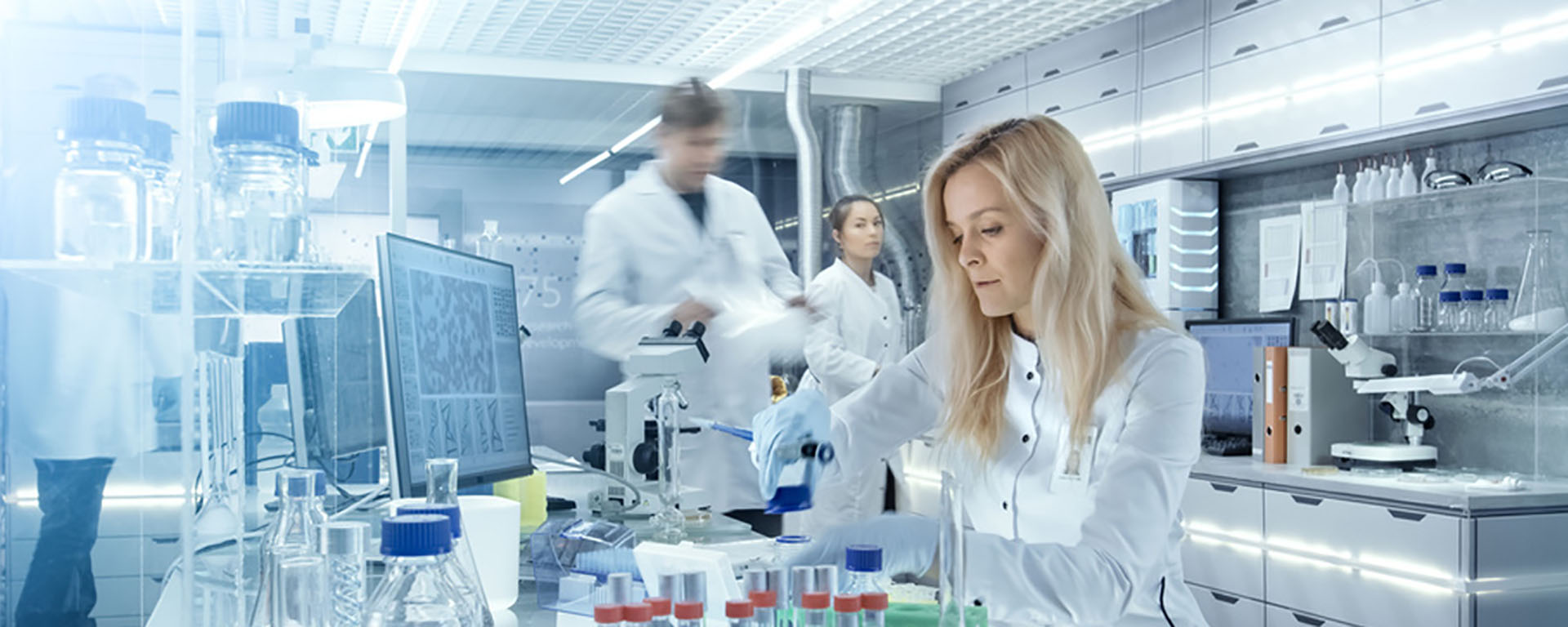 header3-labor-mitarbeiter